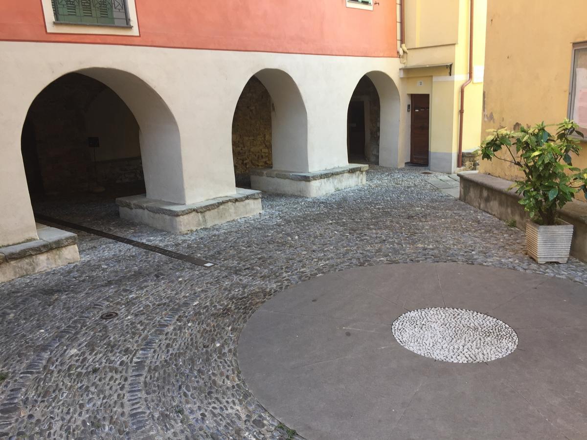A Ca Du Barba Ge Bed & Breakfast Vallebona Luaran gambar